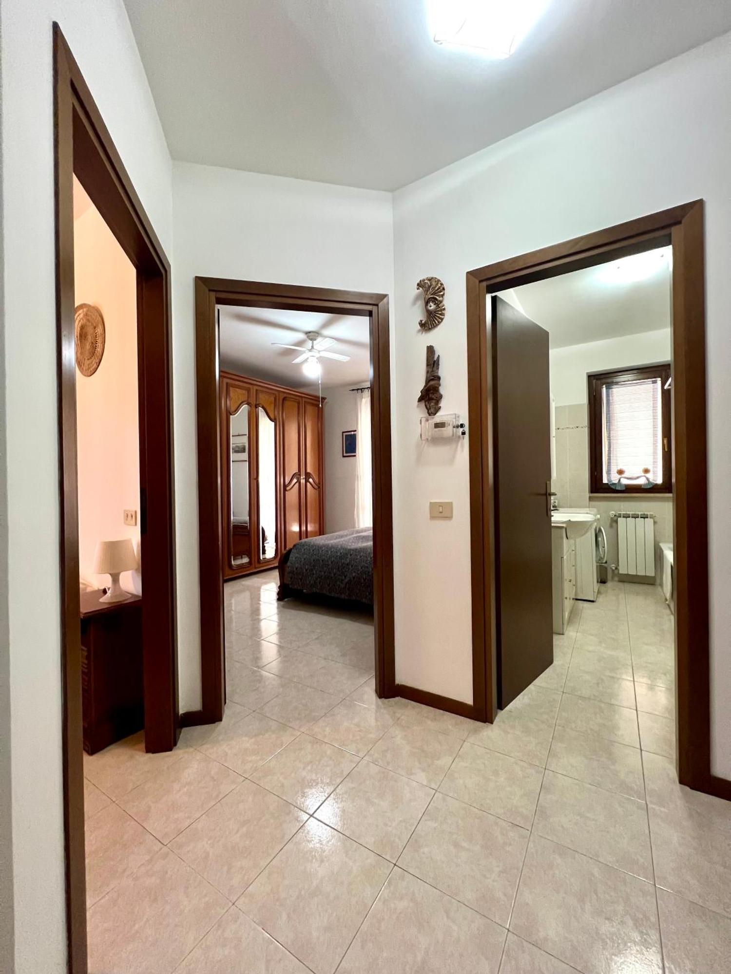 Appartamento Tra Il Borgo E Il Lago Ангвиллара-Сабация Экстерьер фото